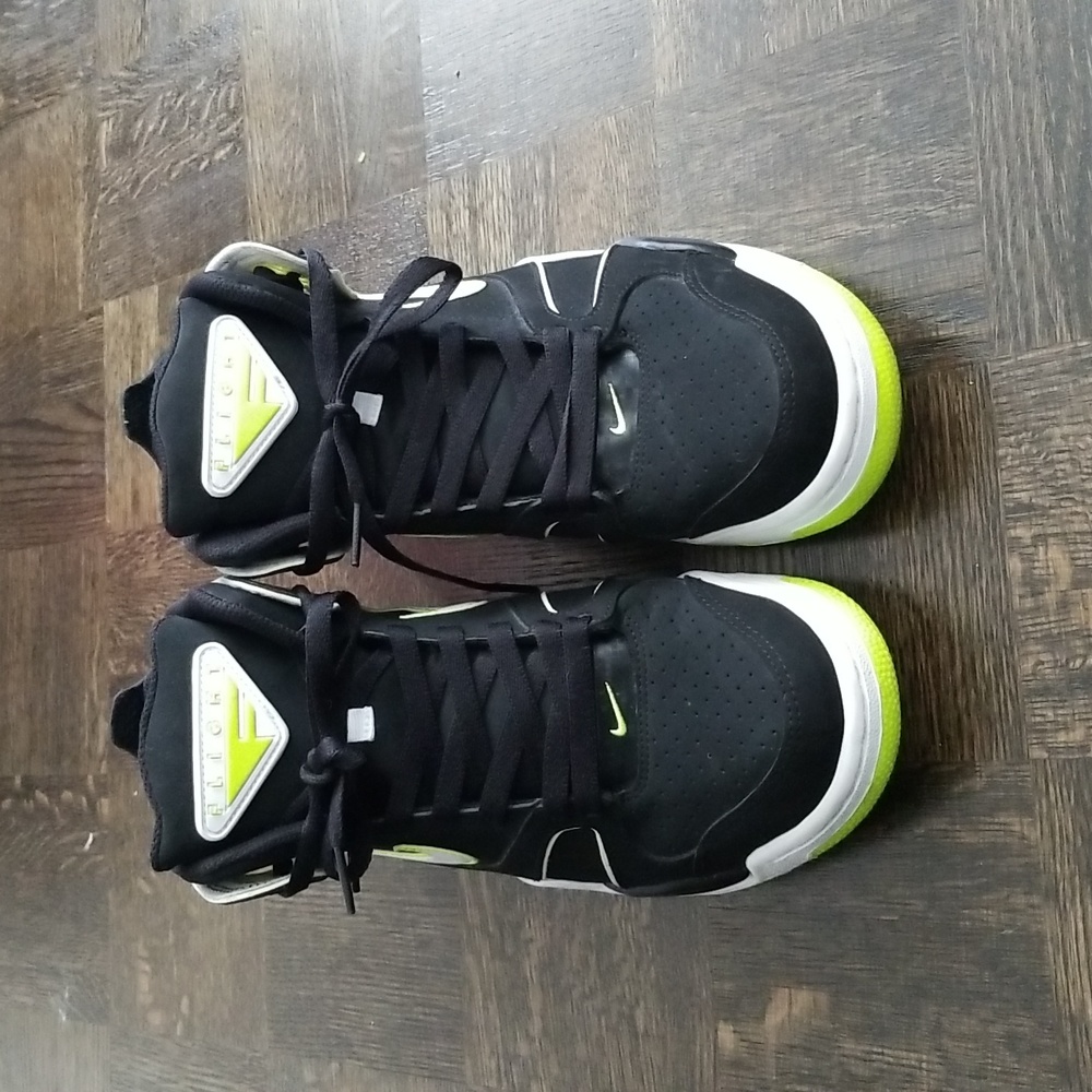 Air Flight Falcon 'Black Volt'Nike